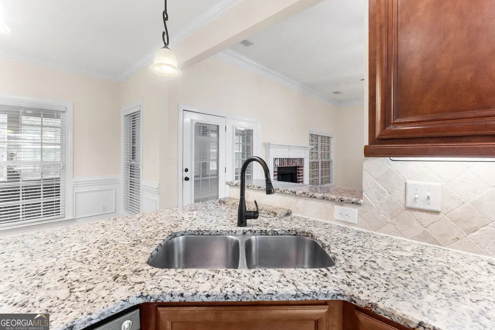 3003 Hackberry TER Bonaire, GA 31005