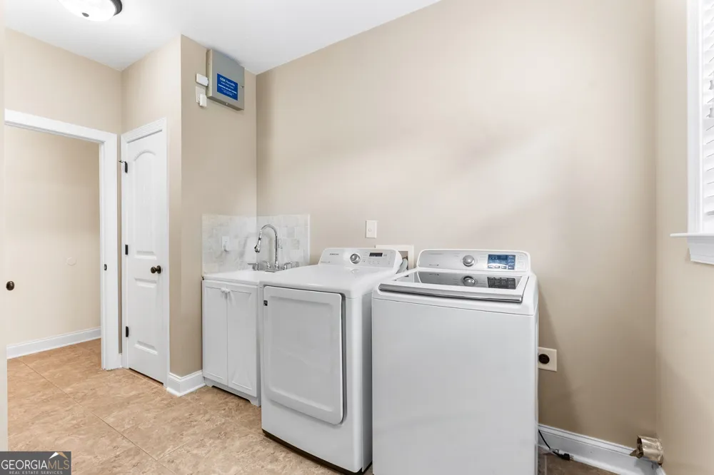 3003 Hackberry TER Bonaire, GA 31005