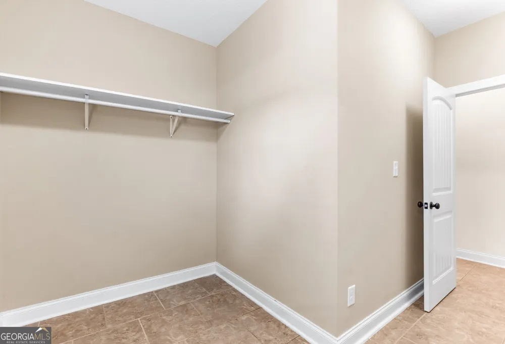 3003 Hackberry TER Bonaire, GA 31005