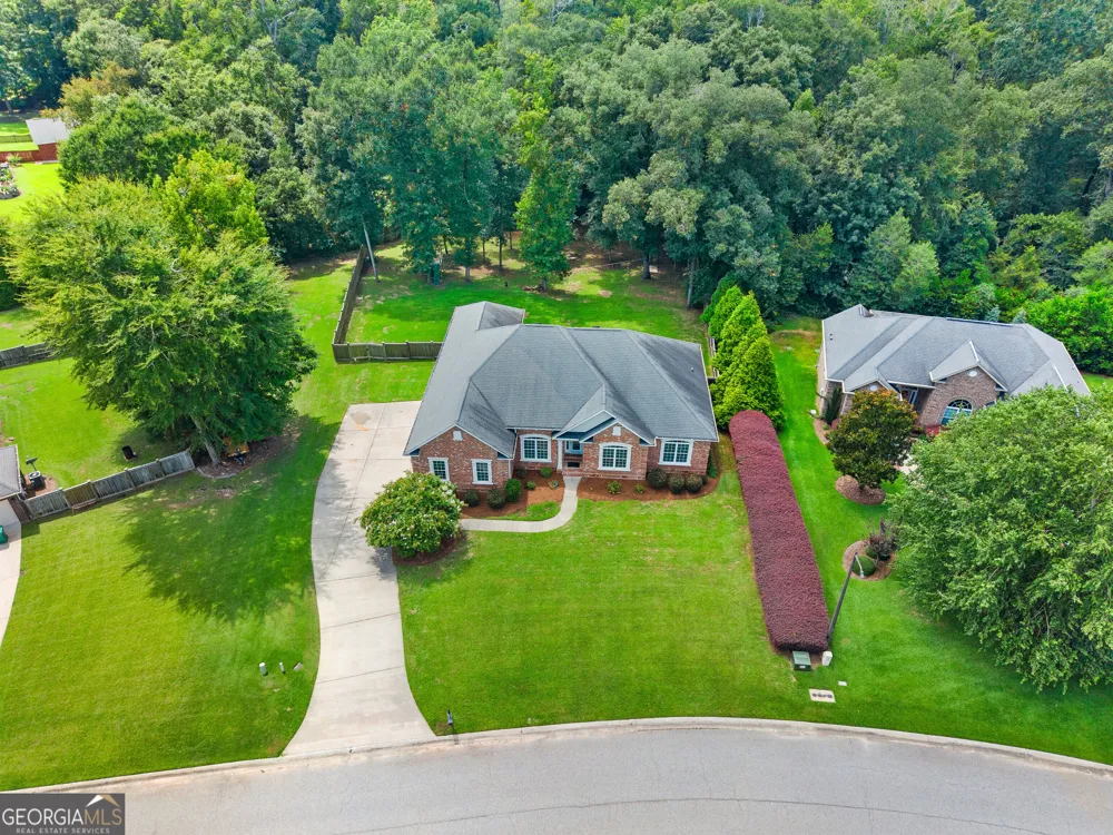 3003 Hackberry TER Bonaire, GA 31005