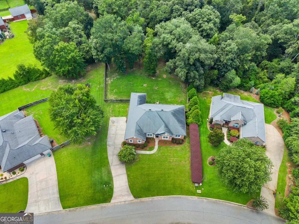 3003 Hackberry TER Bonaire, GA 31005
