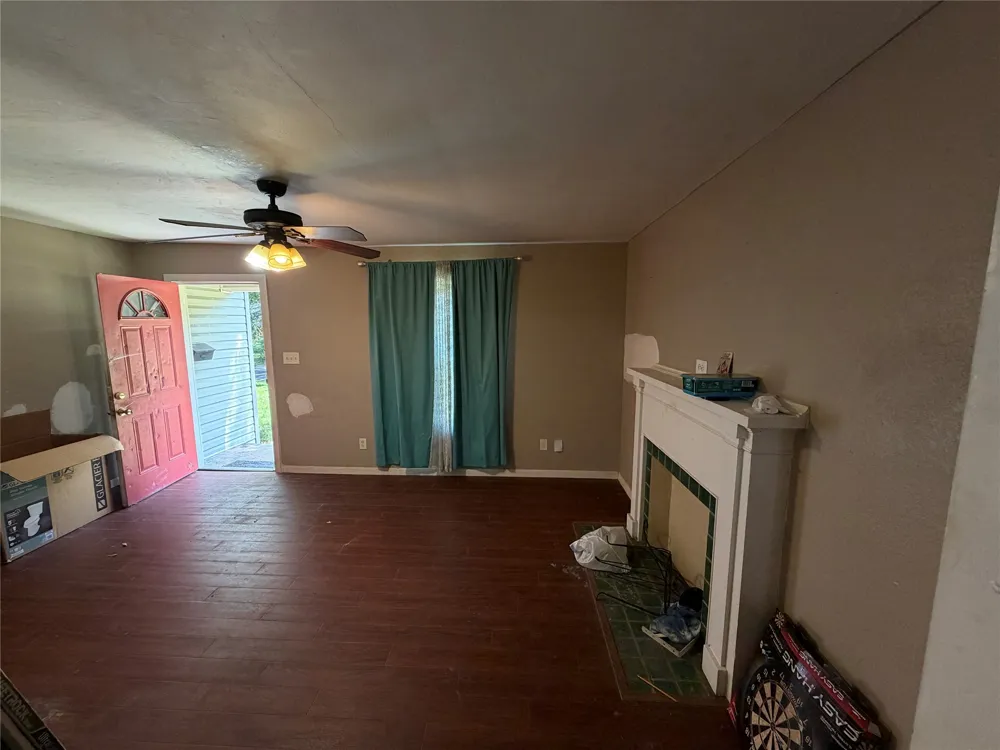 2423 Simpson Street Paris, TX 75460