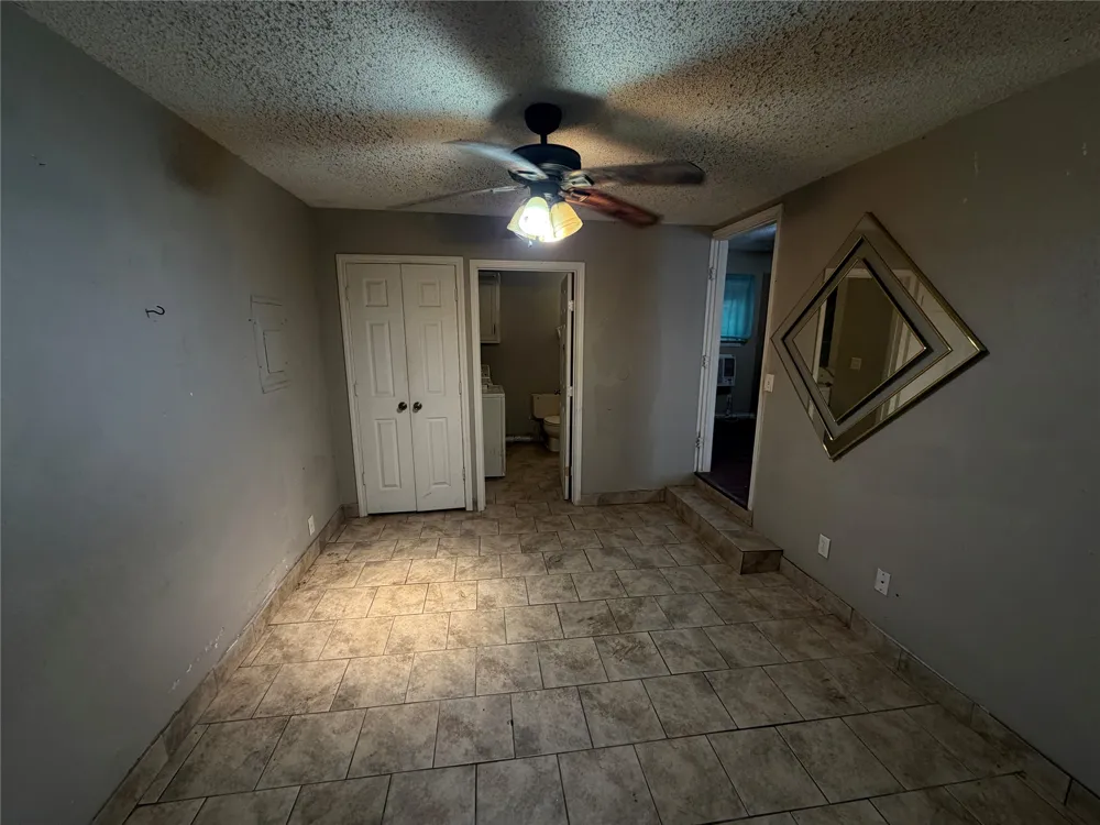 2423 Simpson Street Paris, TX 75460