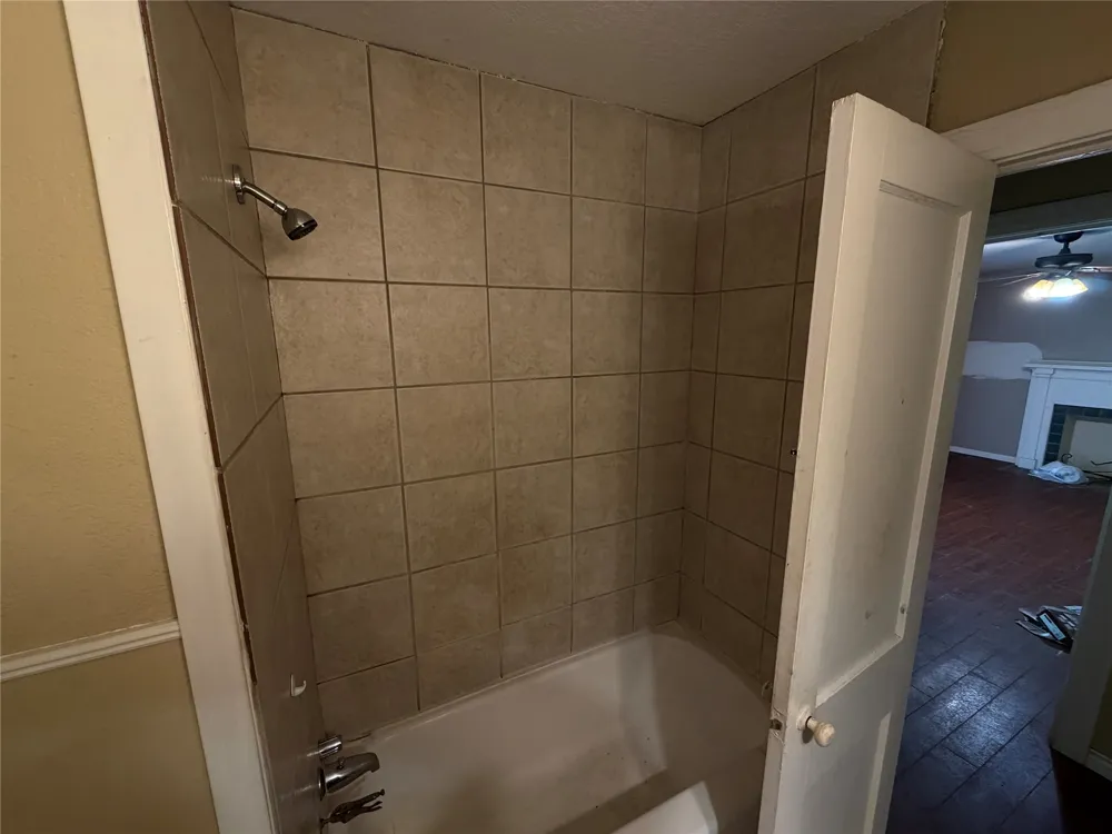 2423 Simpson Street Paris, TX 75460