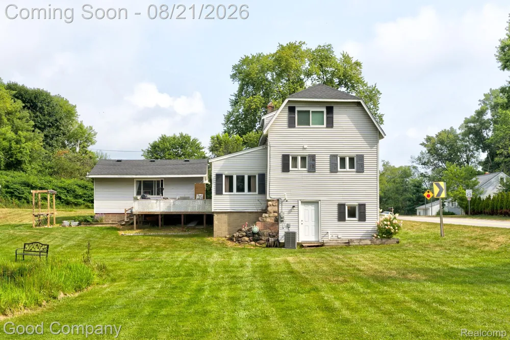 1269 Rochester Road Addison Township, MI 48367
