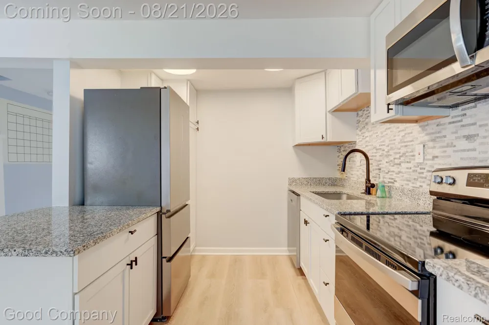 1269 Rochester Road Addison Township, MI 48367