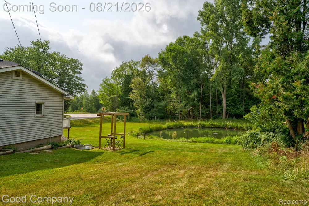 1269 Rochester Road Addison Township, MI 48367