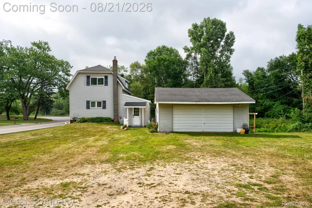 1269 Rochester Road Addison Township, MI 48367