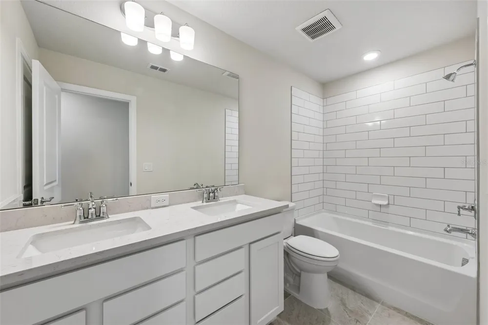 6230 SUNNY TIME AVENUE Winter Garden, FL 34787