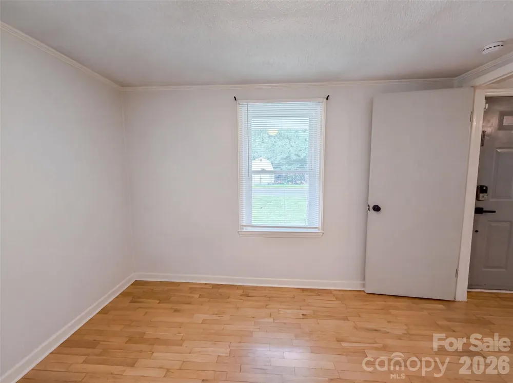 1017 White Lane Gastonia, NC 28052