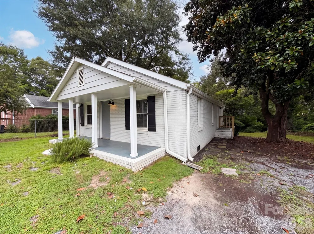 1017 White Lane Gastonia, NC 28052