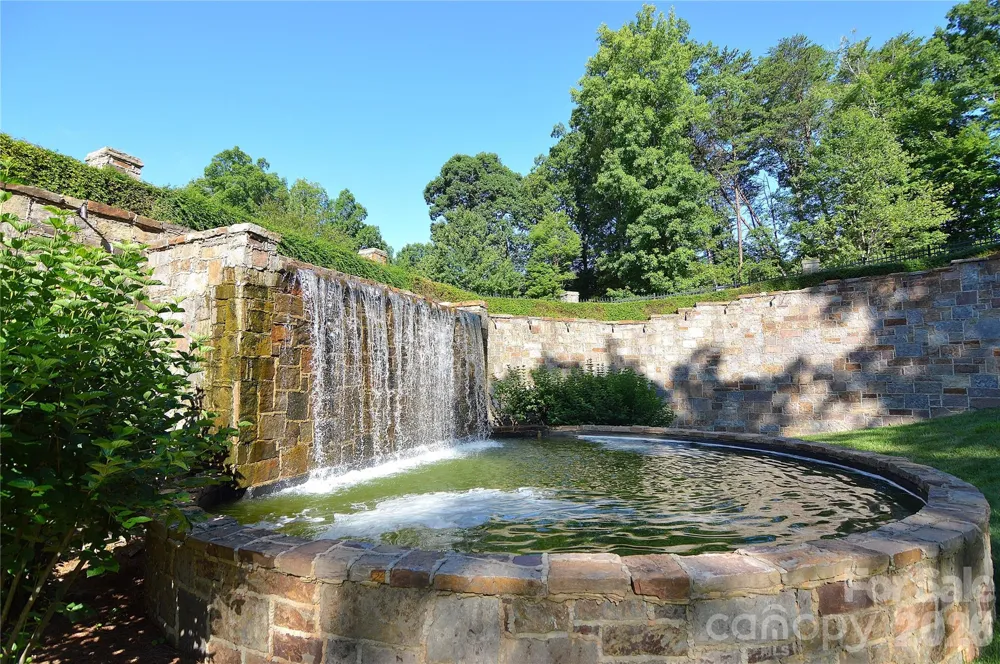 3036 Lake Pointe Drive #170 Belmont, NC 28012
