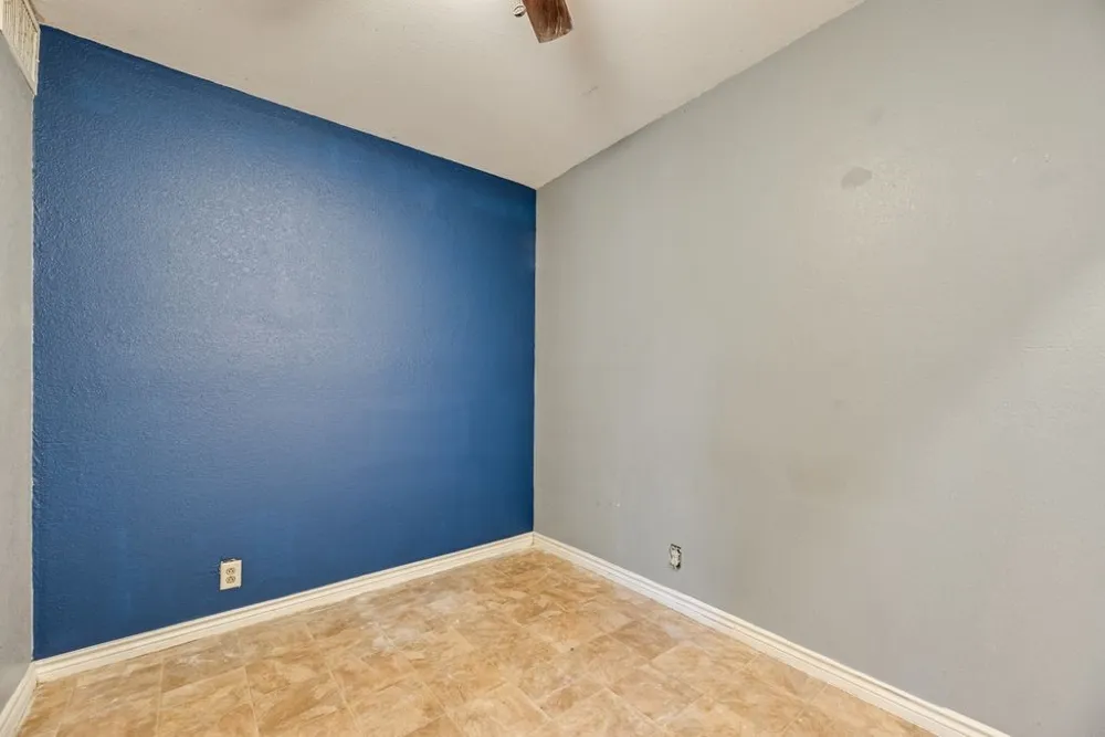 919 Surry Place Drive Cleburne, TX 76033