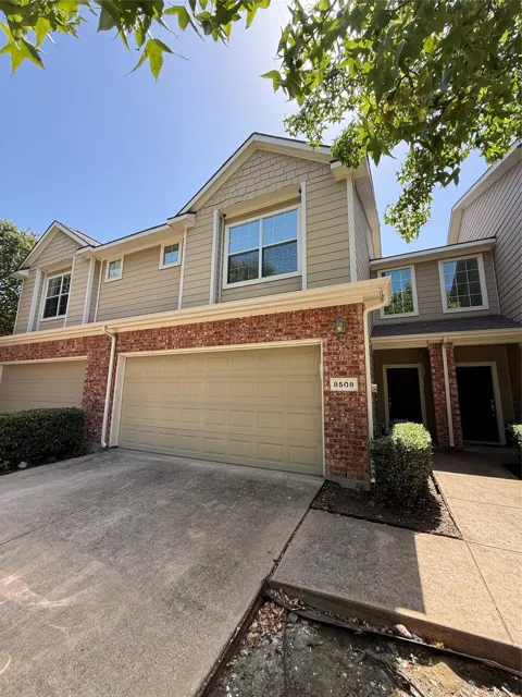 8508 Forest Highlands Drive