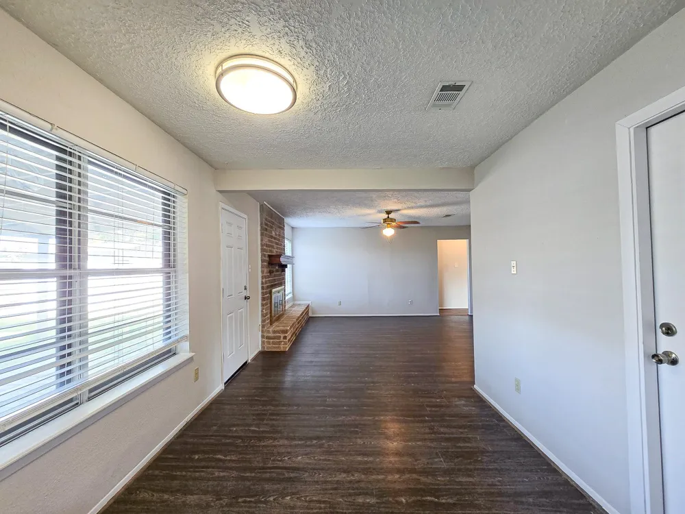 12645 Lake Conroe Hills Drive Willis, TX 77318