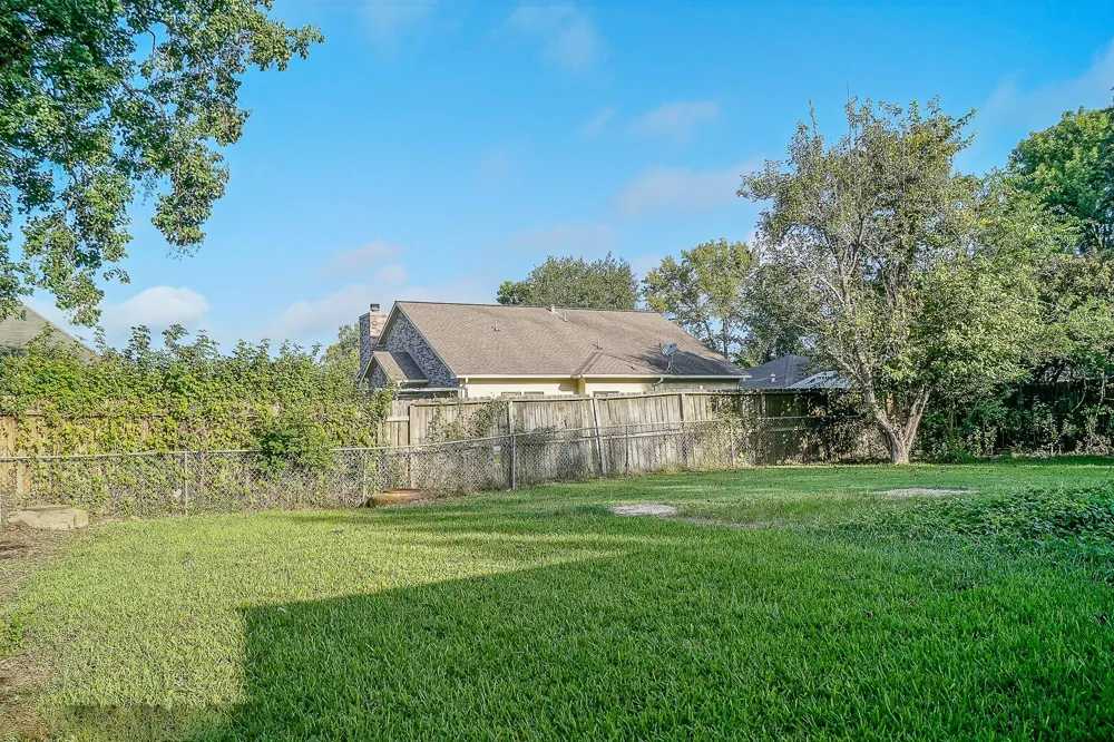12645 Lake Conroe Hills Drive Willis, TX 77318