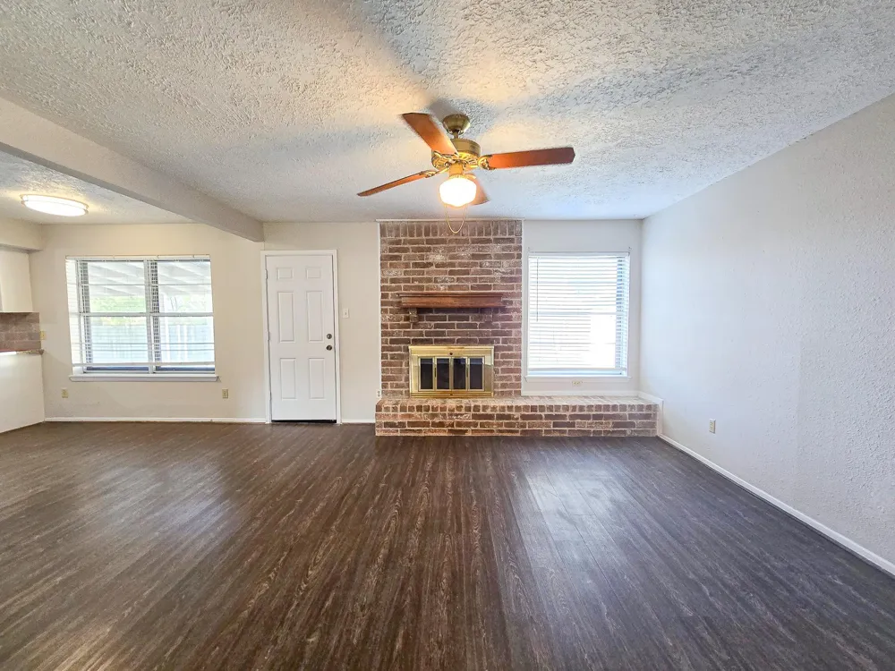 12645 Lake Conroe Hills Drive Willis, TX 77318