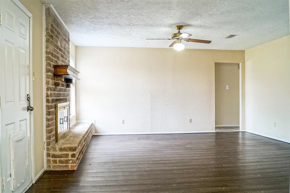 12645 Lake Conroe Hills Drive Willis, TX 77318