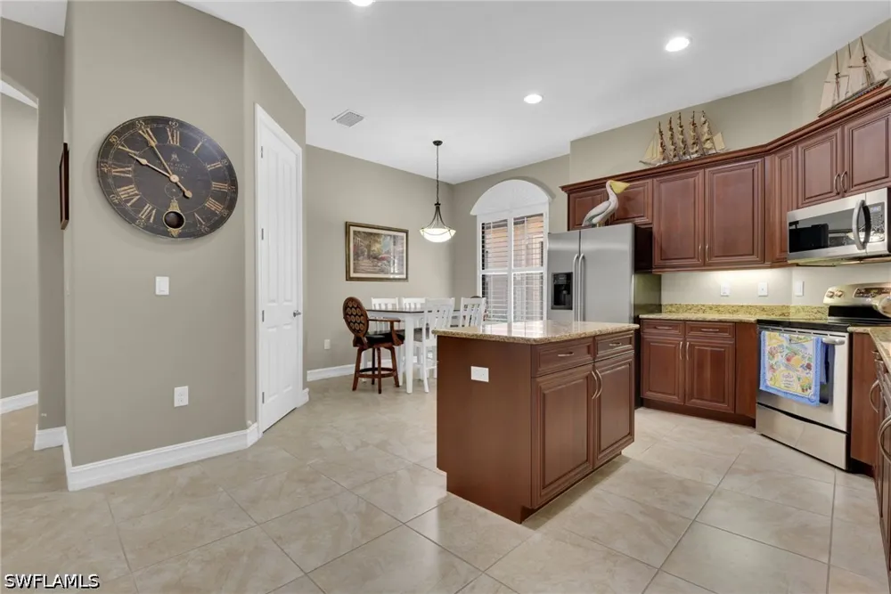 Moorgate Point Way Naples, FL 34113