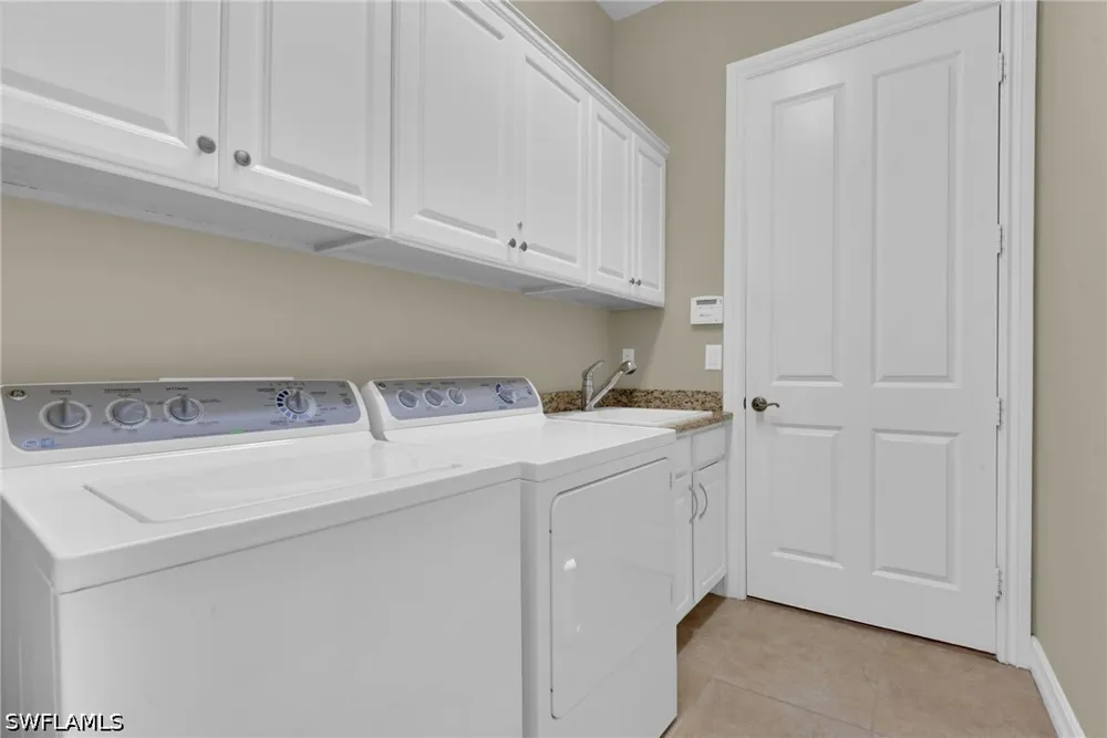Moorgate Point Way Naples, FL 34113