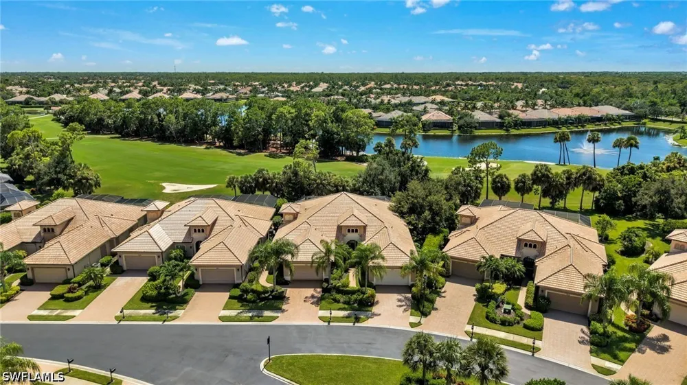 Moorgate Point Way Naples, FL 34113