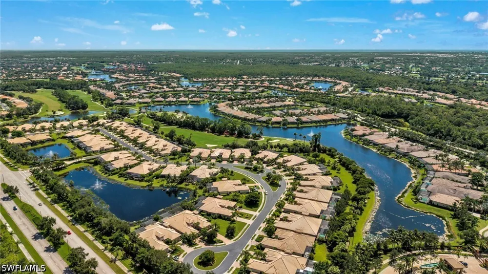 Moorgate Point Way Naples, FL 34113