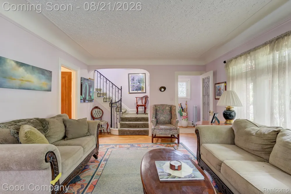 23 Hanover Road Pleasant Ridge City, MI 48069
