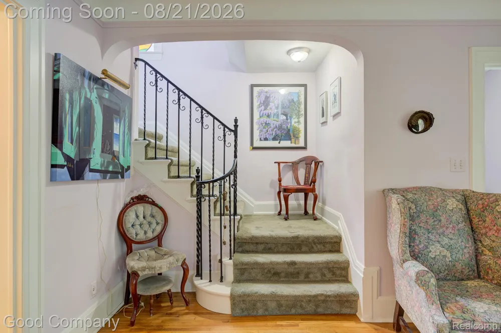23 Hanover Road Pleasant Ridge City, MI 48069