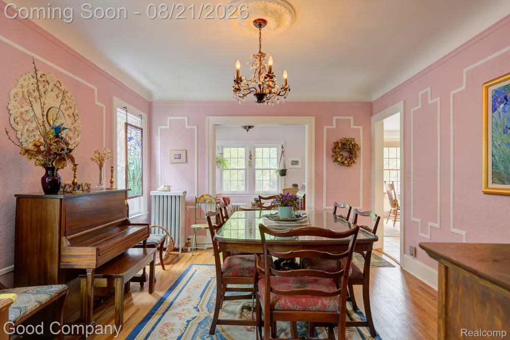 23 Hanover Road Pleasant Ridge City, MI 48069