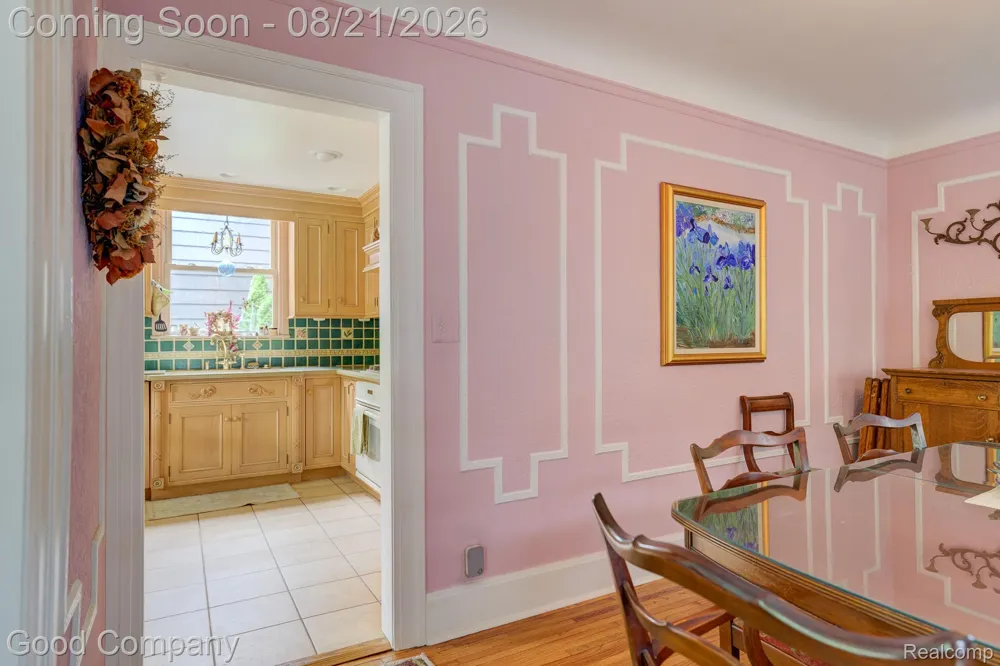 23 Hanover Road Pleasant Ridge City, MI 48069