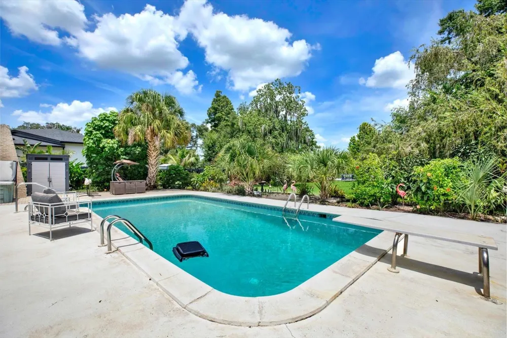 5708 PURITAN ROAD Tampa, FL 33617