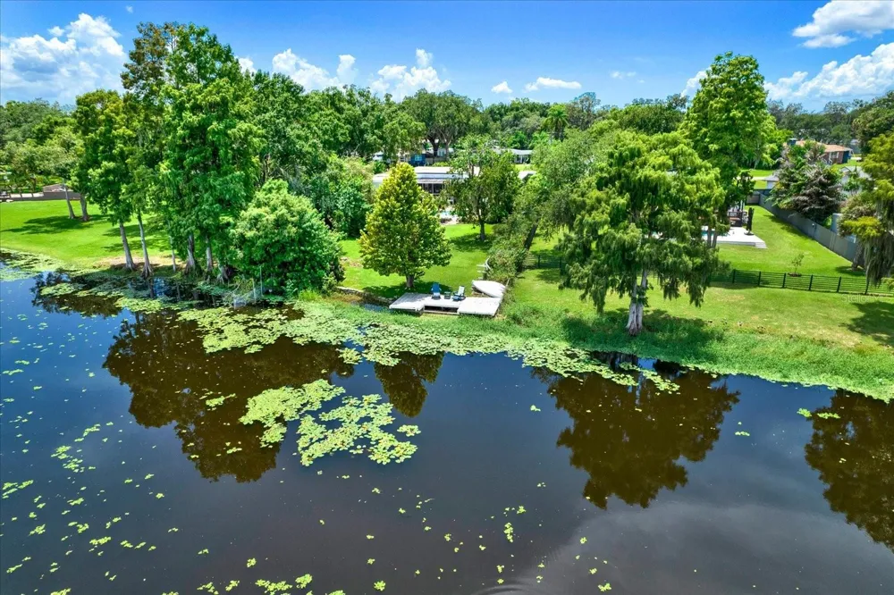 5708 PURITAN ROAD Tampa, FL 33617