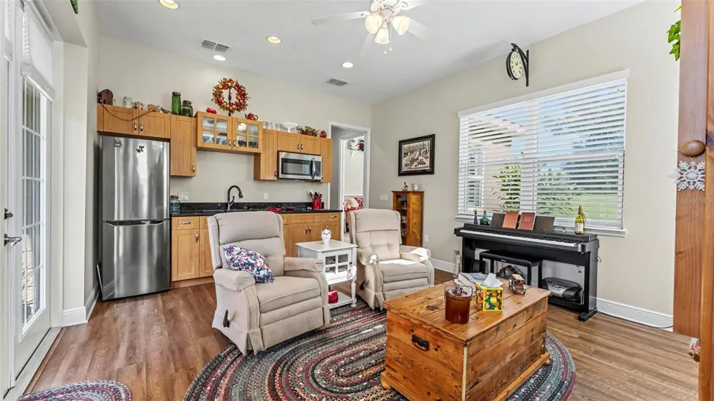 36431 FLORRIE MAE LANE Dade City, FL 33523