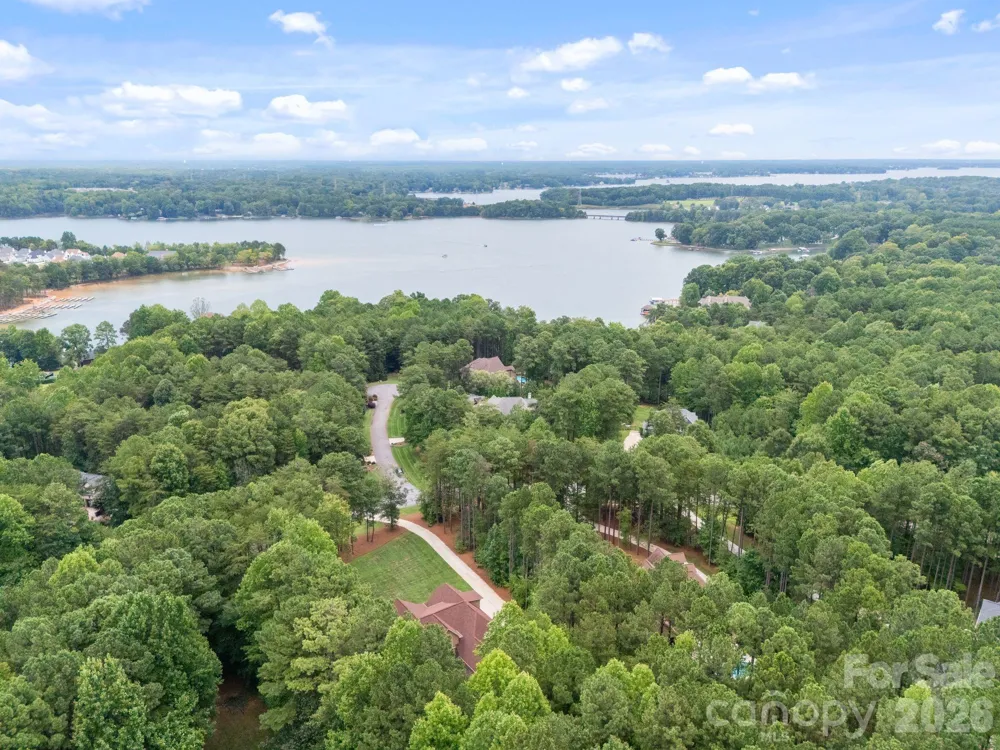 7261 Bay Ridge Drive Denver, NC 28037