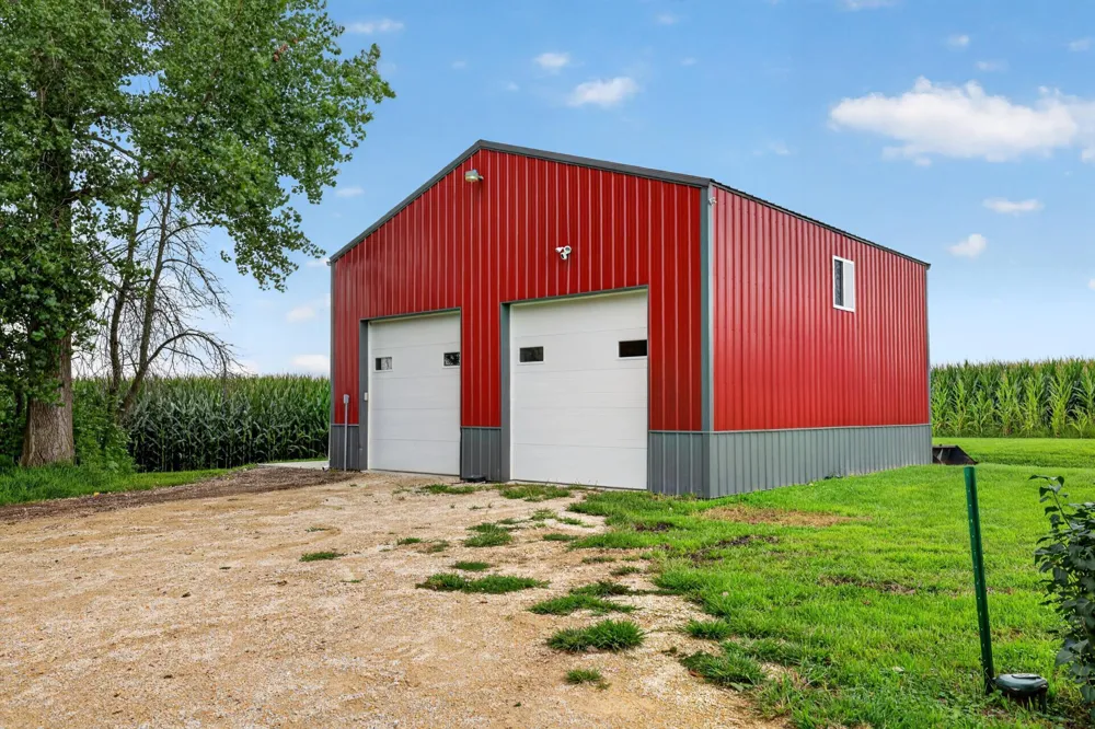 28113 570th Avenue Austin, MN 55912
