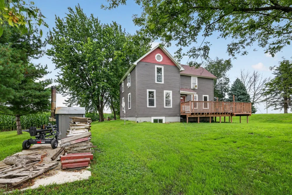 28113 570th Avenue Austin, MN 55912