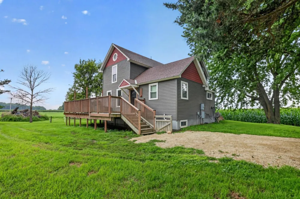 28113 570th Avenue Austin, MN 55912