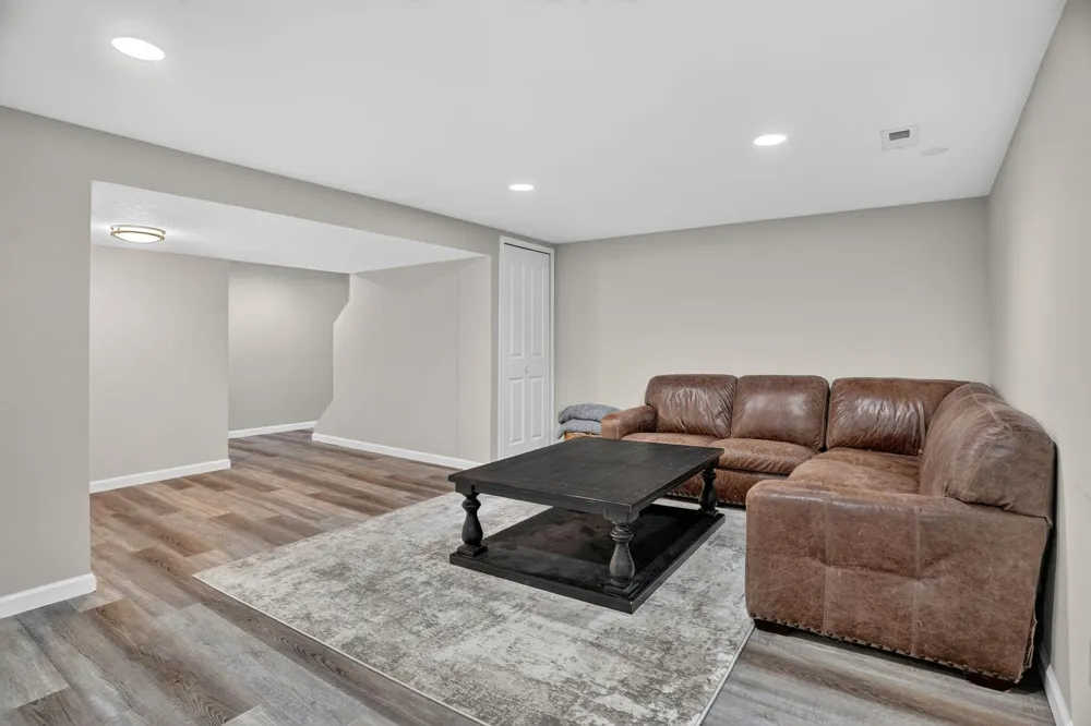 3274 68th Court E Inver Grove Heights, MN 55076