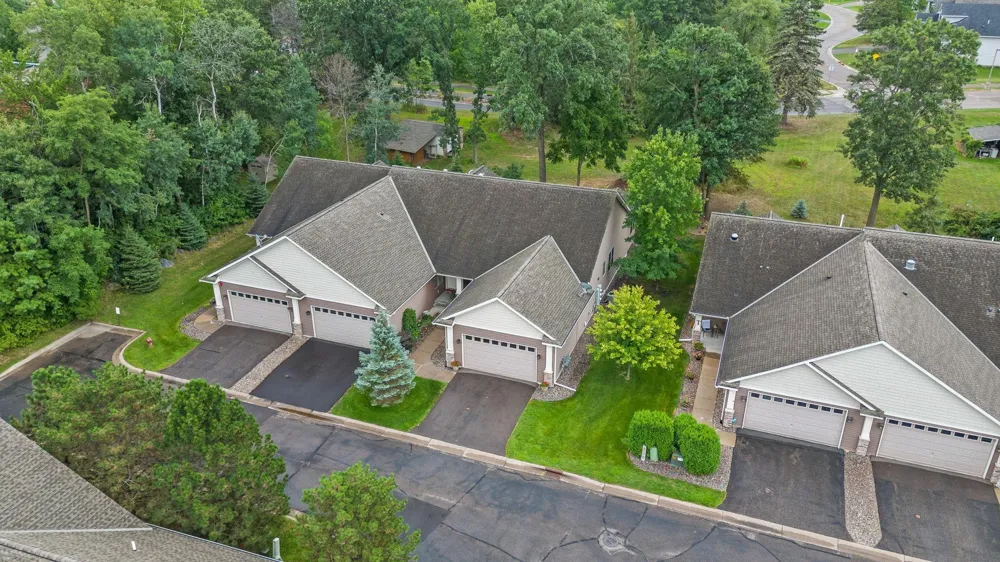 5845 Oakgreen Court Stillwater, MN 55082