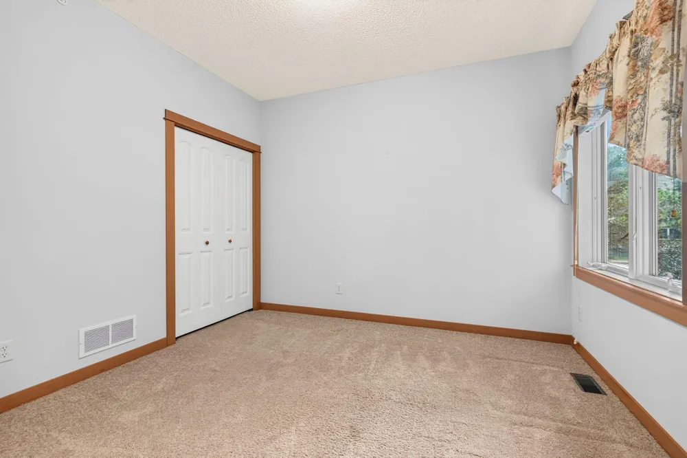 5845 Oakgreen Court Stillwater, MN 55082