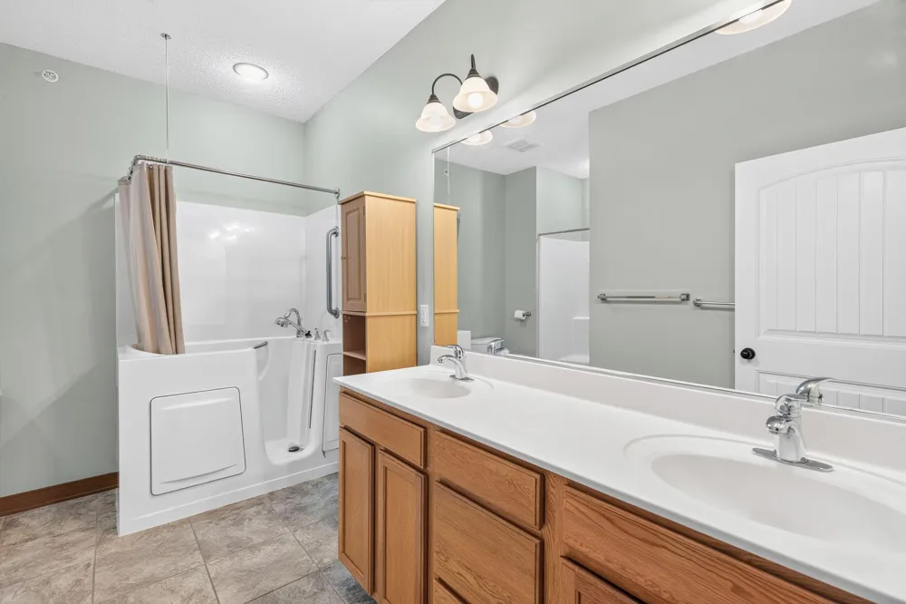 5845 Oakgreen Court Stillwater, MN 55082