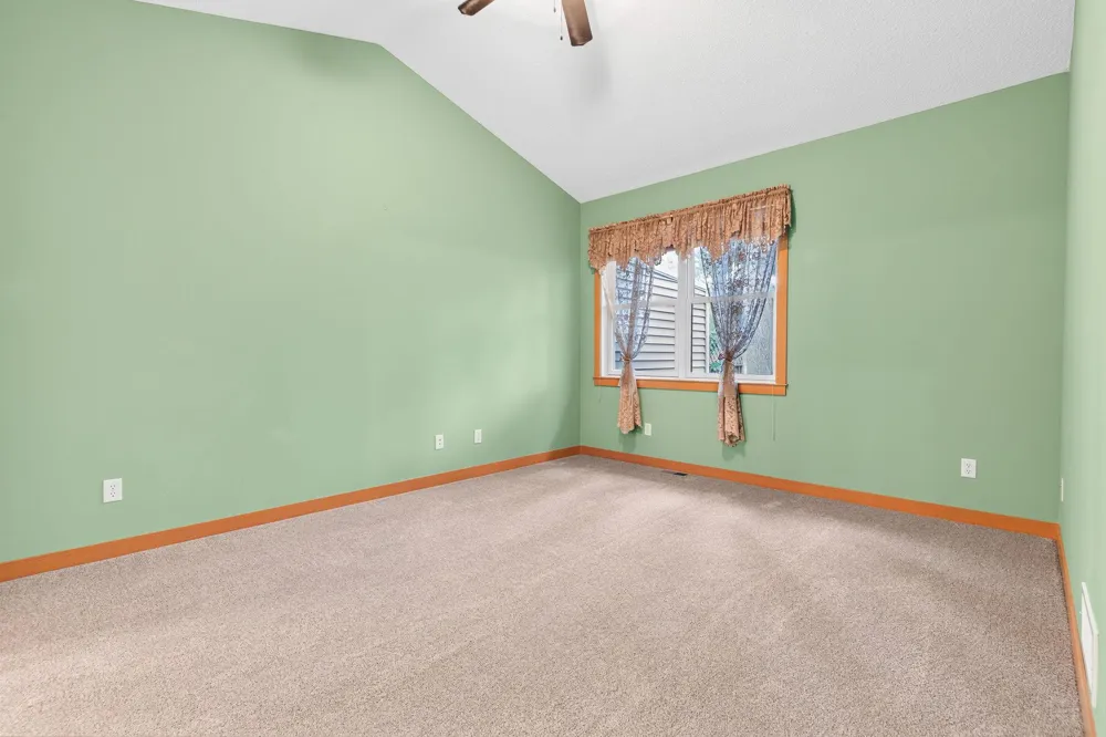 5845 Oakgreen Court Stillwater, MN 55082