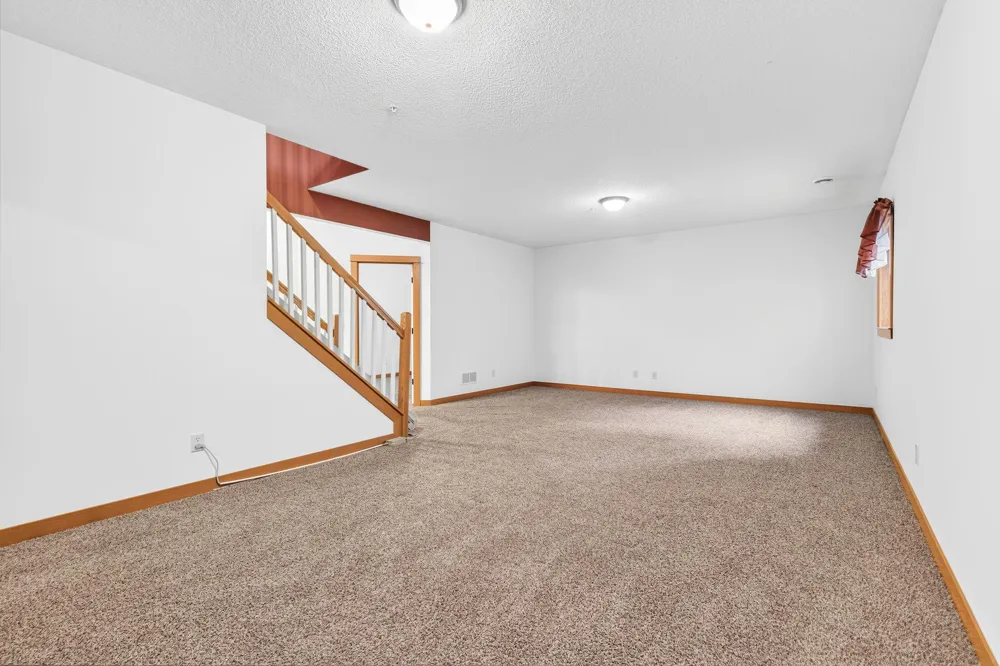 5845 Oakgreen Court Stillwater, MN 55082