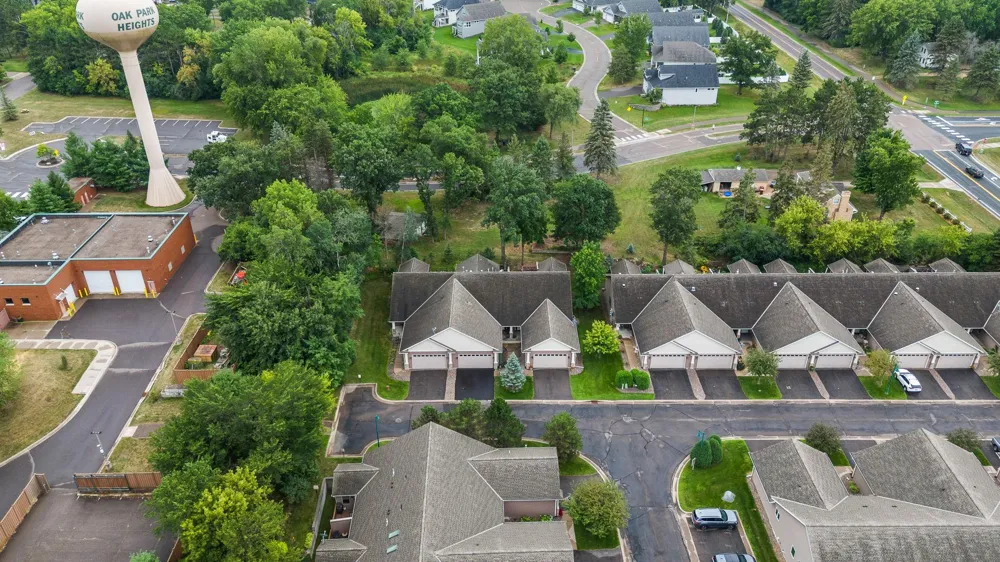 5845 Oakgreen Court Stillwater, MN 55082