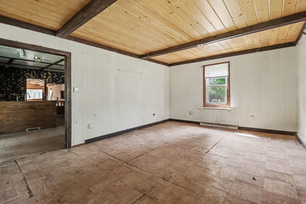 3601 Sass Road Manistee, MI 49660