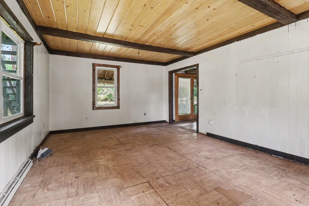 3601 Sass Road Manistee, MI 49660