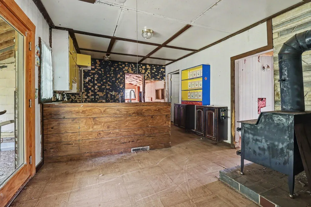 3601 Sass Road Manistee, MI 49660