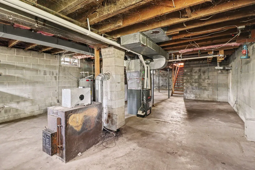 3601 Sass Road Manistee, MI 49660
