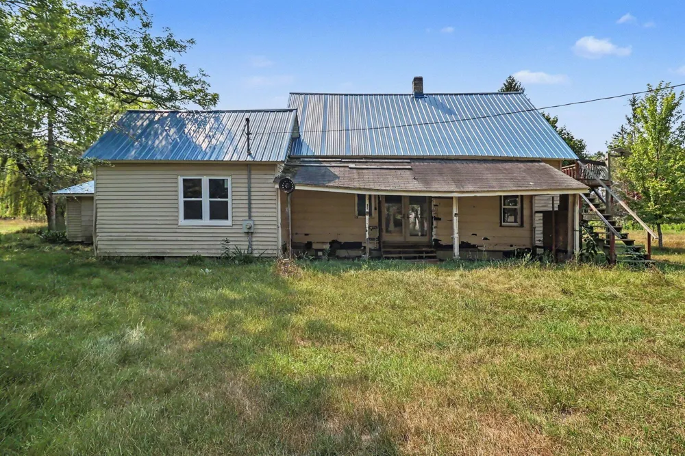 3601 Sass Road Manistee, MI 49660