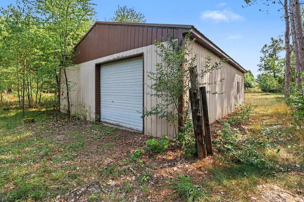 3601 Sass Road Manistee, MI 49660